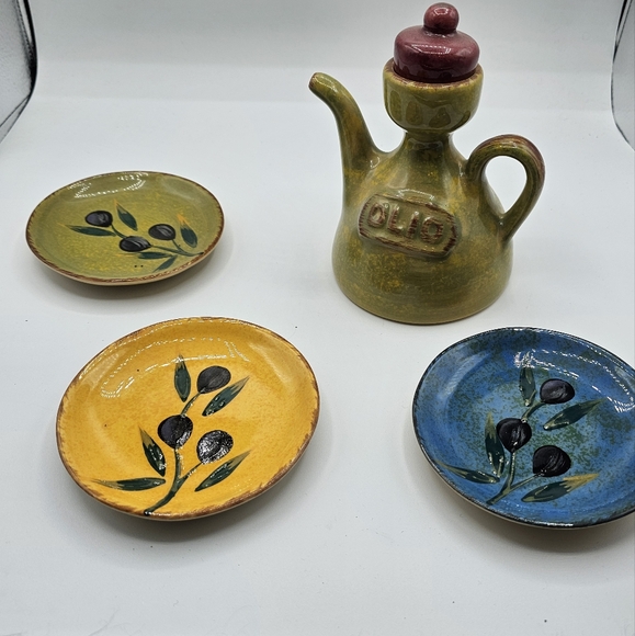 Handcrafted Olive Oil Dispenser with Colorful Plates - Picture 3 of 11